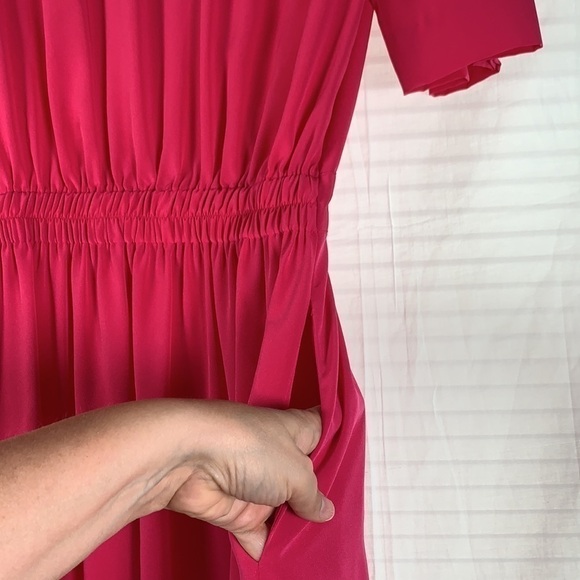 Ms. Chaus vintage dress with removable shoulder pads. - Picture 10 of 15